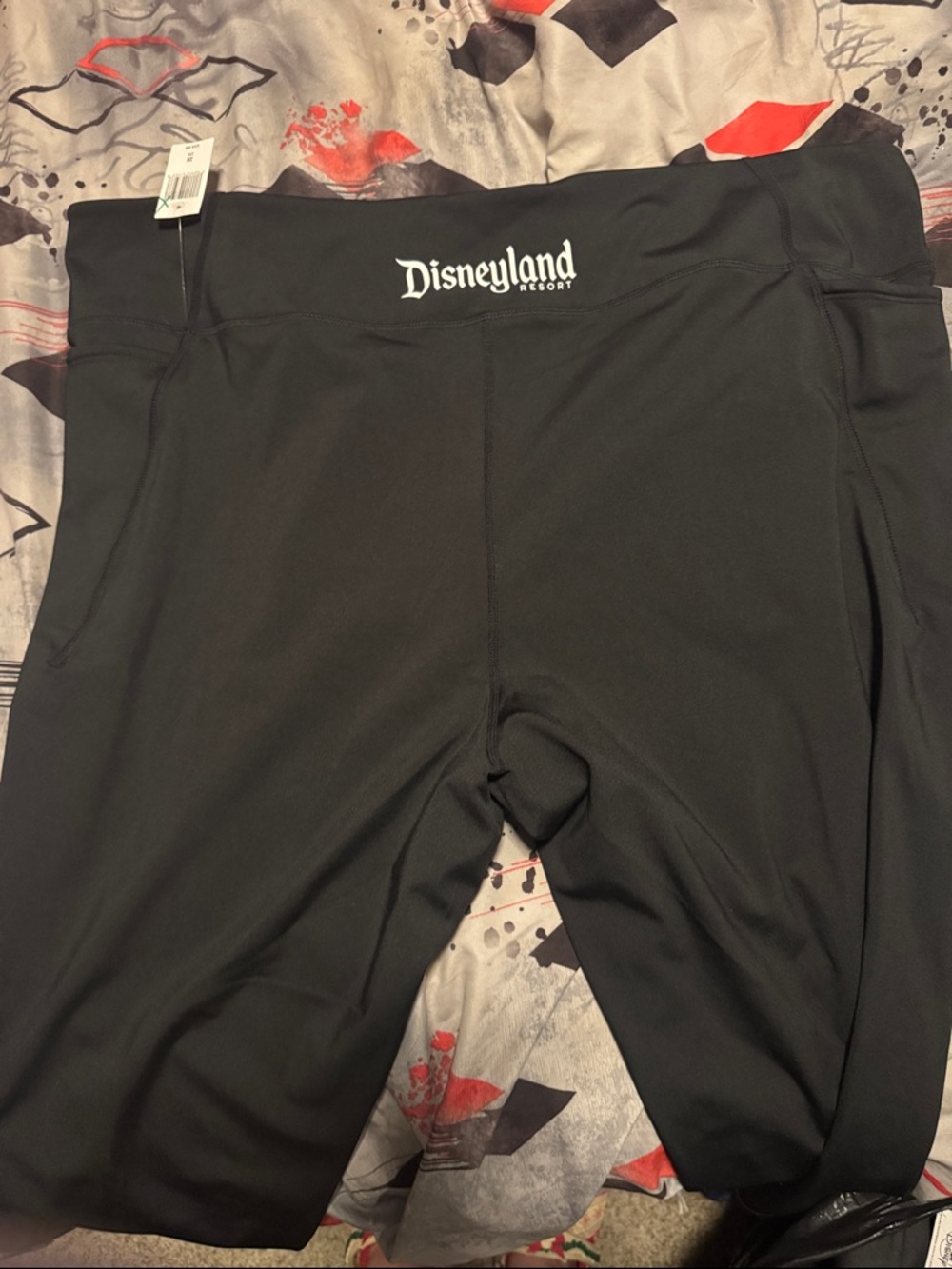 Disneyland Women’s Black Athletic Crop Leggings